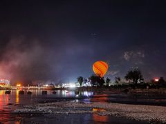 -百里峡七彩艺术小镇