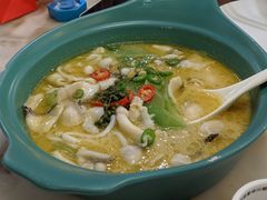 -十二饭点·川菜(北站圆融店)