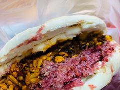腊牛肉夹馍-清真马乐贝腊牛肉蛋黄菜夹馍(马蓉洒金桥店)