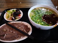 -陇上全荟兰州传统牛肉面(延吉路店)