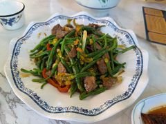 黄瓜苗炒牛肉-下村新强记烧鹅店