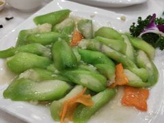 -口衣记鸡饭店