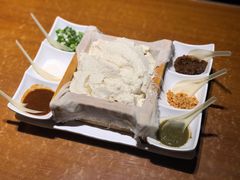 一块豆腐-95号酱骨·一块豆腐(展春园西路店)