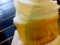 android_upload_pic-麦当劳(盐城世纪大道得来速店)