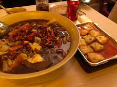 -龙门阵茶屋川菜馆(武康路店)