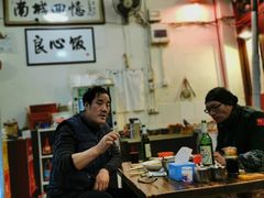 大堂-六爷门框百年卤煮