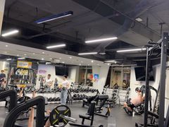 -超鹿运动(达信大厦店)