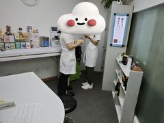 -优视觉视光中心•青少年近视防控(新世界中心写字楼店)