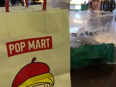 -泡泡玛特POPMART(国金街店)