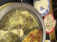 -沸炉重庆老火锅(军事博物馆店)