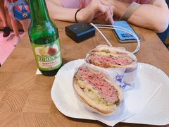 牛肉汉堡-Naše maso