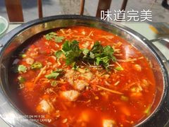-焱焰鲜锅兔·佳味郑氏·自贡特色菜