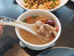 鲜排猪肚干鱿汤-凤凰湘语·湘粤鲜融(浦东旗舰店)