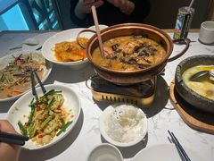 -关东小磨东北菜(漕河泾印象城店)