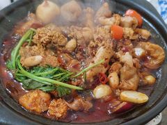 鱼籽鱼泡砂锅-臭鳜鱼人家·老字号徽菜