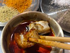 -围炉肉舍•炭烤活鳗•丹东海鲜烤肉(步行街店)