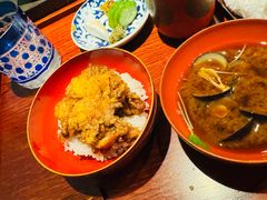 -是山居