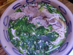牛肉米线-云上千禾(水上店)