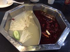 -重庆德庄火锅(体育中心店)