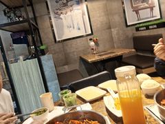 -黄记煌三汁焖锅(渝北金港国际店)