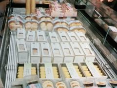 -巴黎优朵烘焙馆(菱角湖壹号店)