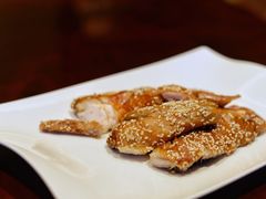 脆皮芝麻鸡-万豪中餐厅·粤菜·北京粤财JW万豪酒店