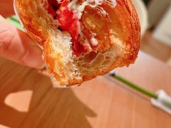 -VERIE BAKEHOUSE