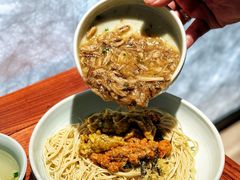 -裕兴记•蟹黄面馆(人民广场店)