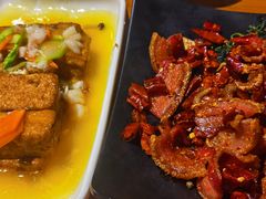 -隔壁老王·家常云南菜(花巷店)