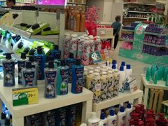 -华润万家(M2香港名都店)