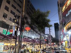 -正宁路小吃夜市