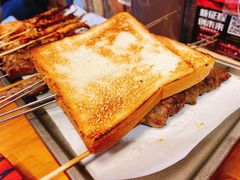 炼乳面包片-小红烤翅(傅厚岗店)