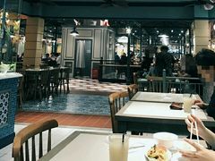 大堂-大食代美食广场(上海中心店)