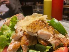 鸡肉牛油果沙拉-The Diner X餐厅(青岛万象城店)