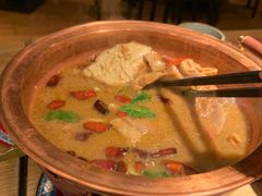 -青年公社烤鸭(滨湖银泰店)