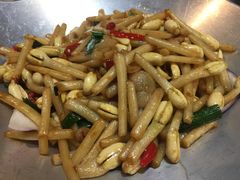 -客家大院·非遗赣南客家菜(郁孤台店)