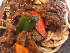 铁板蚝油牛肉-乾隆美食·本帮菜(黄河路店)