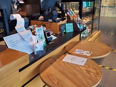 -星巴克臻选(郑州中原万达店)