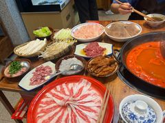 -憨铁匠火锅(红山6979店)