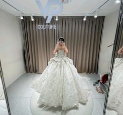 -PAI婚纱礼服设计馆【大牌租赁/高级定制】