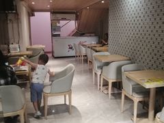 -五月甜品(中山公园店)