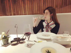 -GreyWhale灰鲸餐厅(武汉国际广场店)
