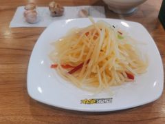 -西部马华清真兰州牛肉面·烧烤夜市(关东店)