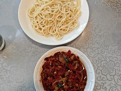 -汗腾格里·风味餐厅(新疆驻京办店)