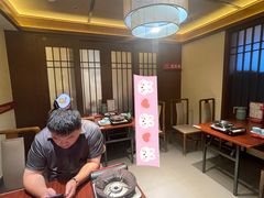 -魏铭鱼头捞饭(晋阳路店)