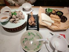 故乡风情-丁里羊肉小镇(天鹅湖总店)