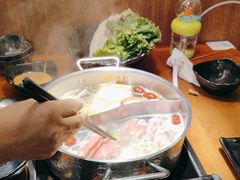 -呷哺呷哺(常营华联店)