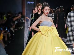 -欢乐海岸椰林沙滩-2025湾区超级灯会