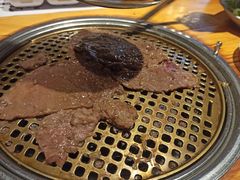 -唯成•韩国炭火烤肉 유성고기