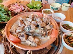 -阿婆情腊排骨火锅(金虹路店)